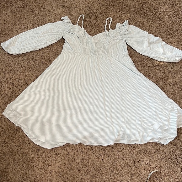 Blue White Striped Cold Shoulder Challis Dress - Picture 3 of 12